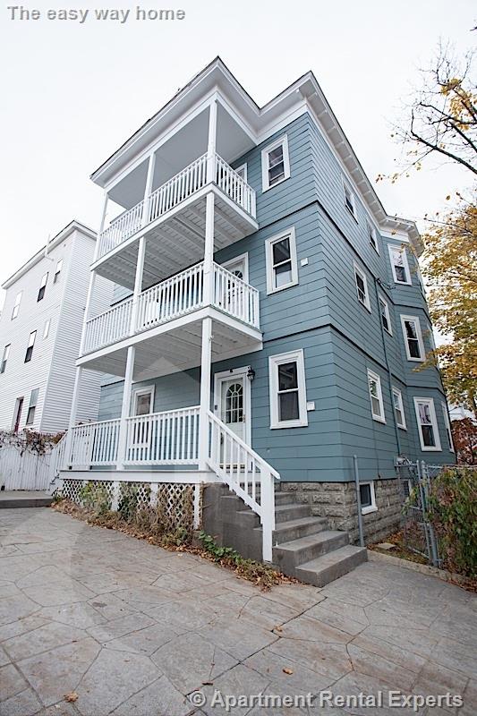 41-43 Belknap St, Teele Square