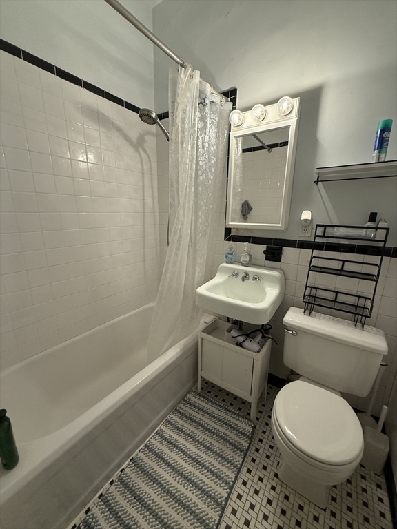 236 Marlborough St, Back Bay