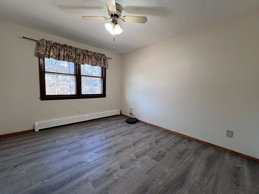 23 Hospital Rd, Templeton