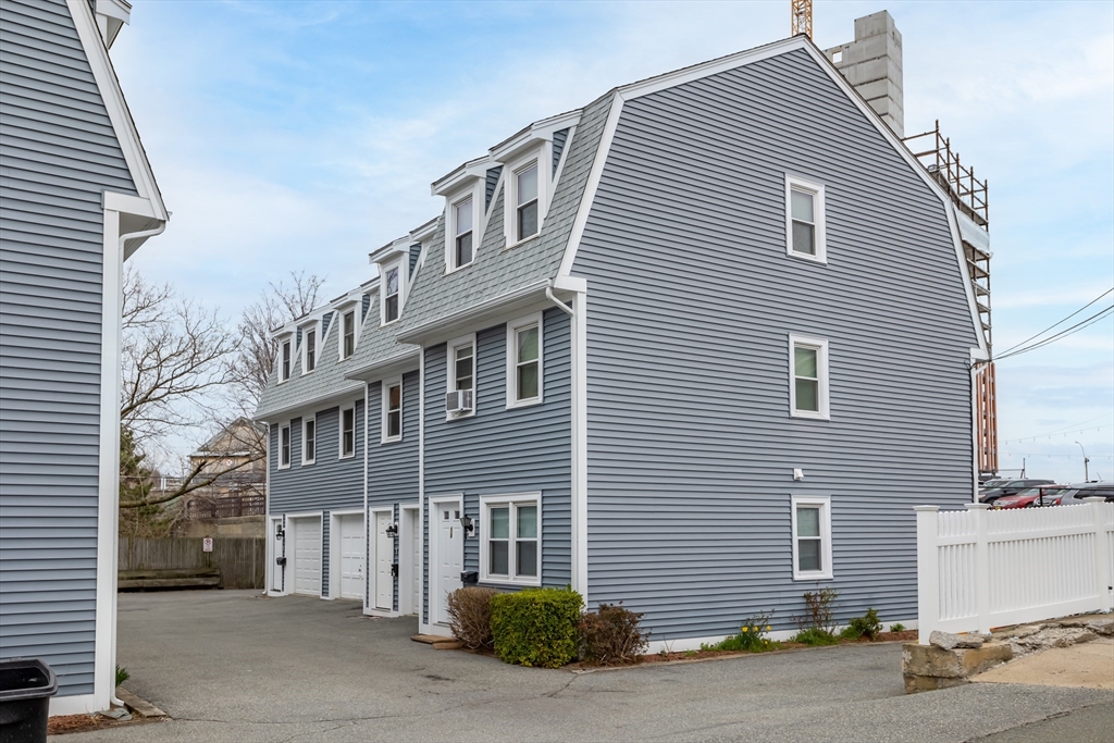 1 Clark St, Ward Two