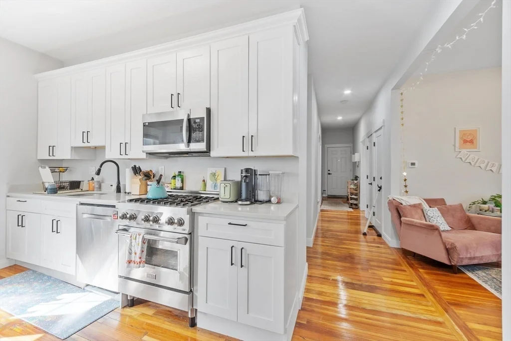 193 Brookside Pkwy, Medford