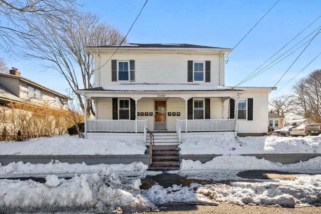 48 Walker St, Falmouth (village)