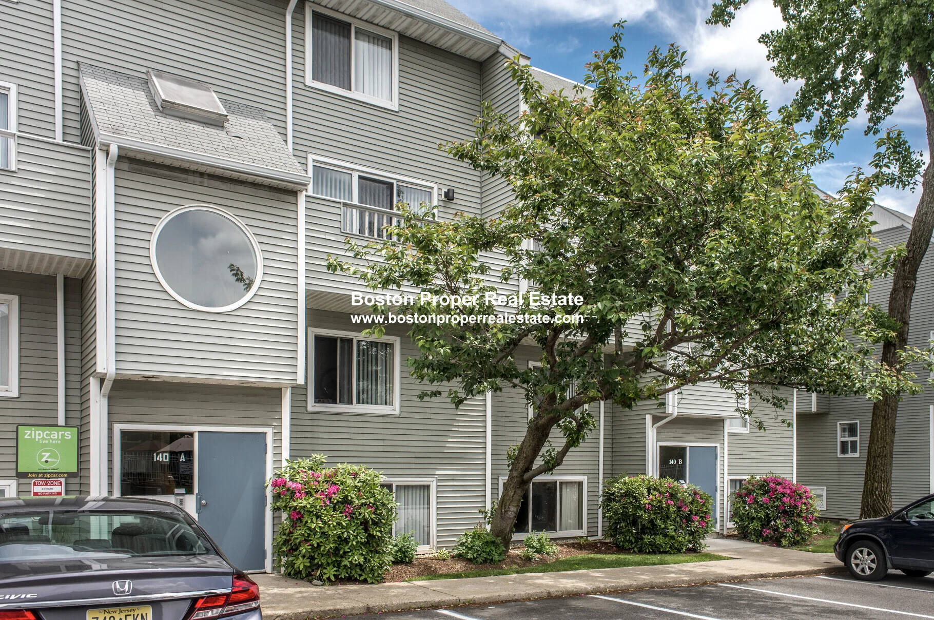 146 North Beacon St, Oak Square