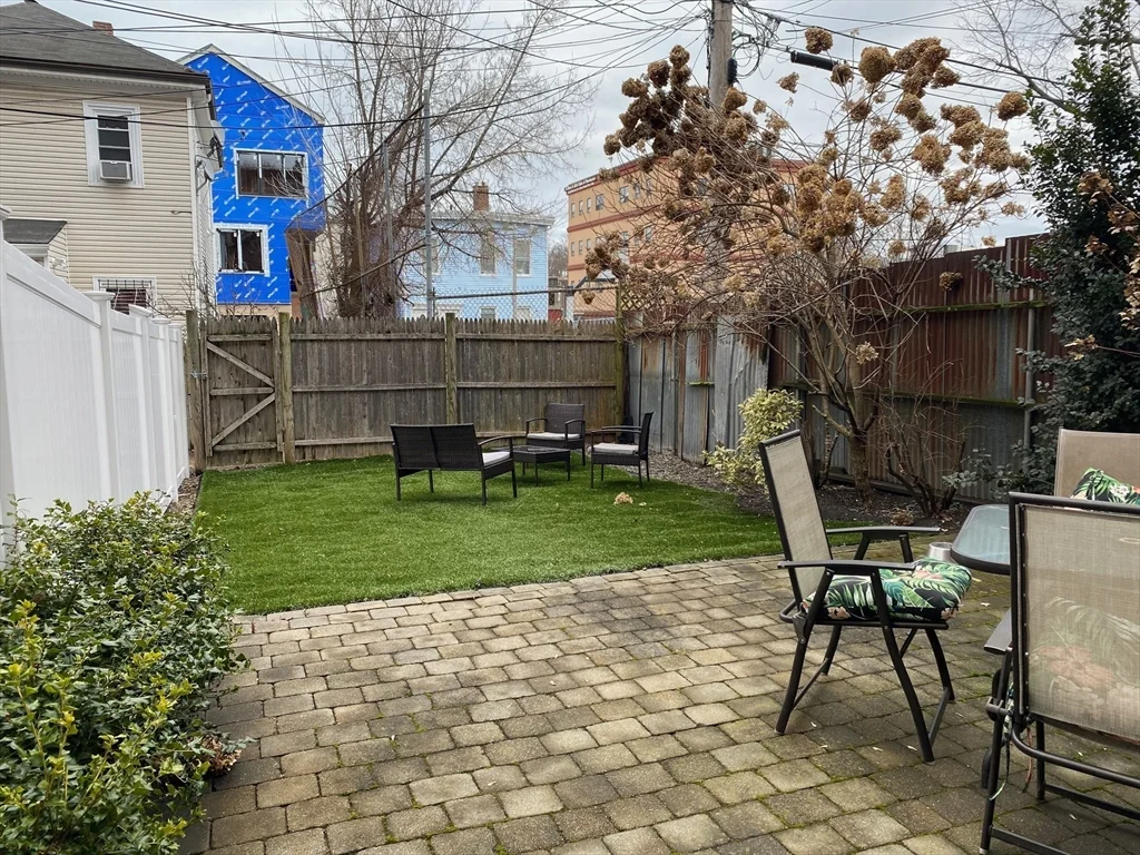 92 Pleasant St, Dorchester