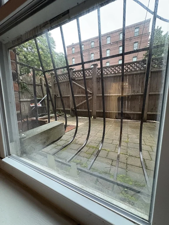 106 E Brookline St, South End