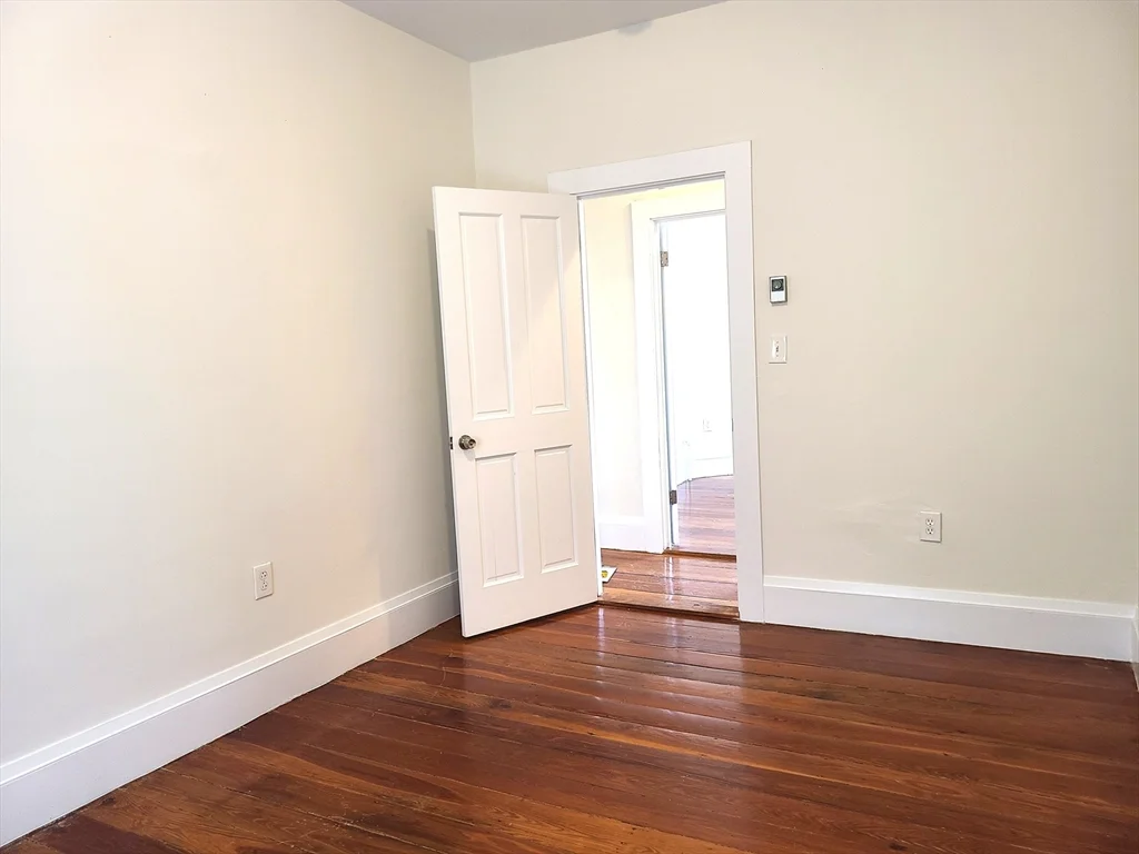 27 Buttonwood St, Dorchester