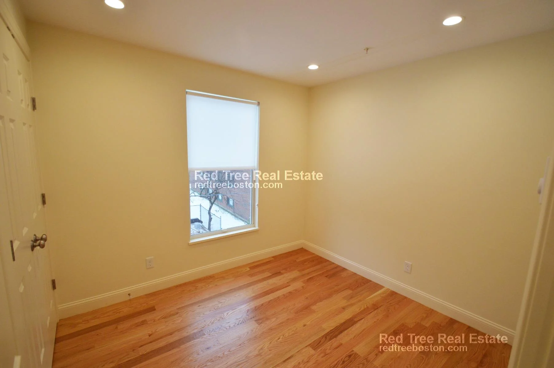 379 Harvard St, Mid Cambridge