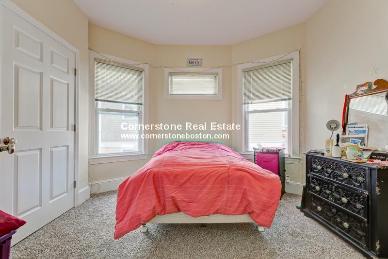 28-30 Hillside St, Mission Hill