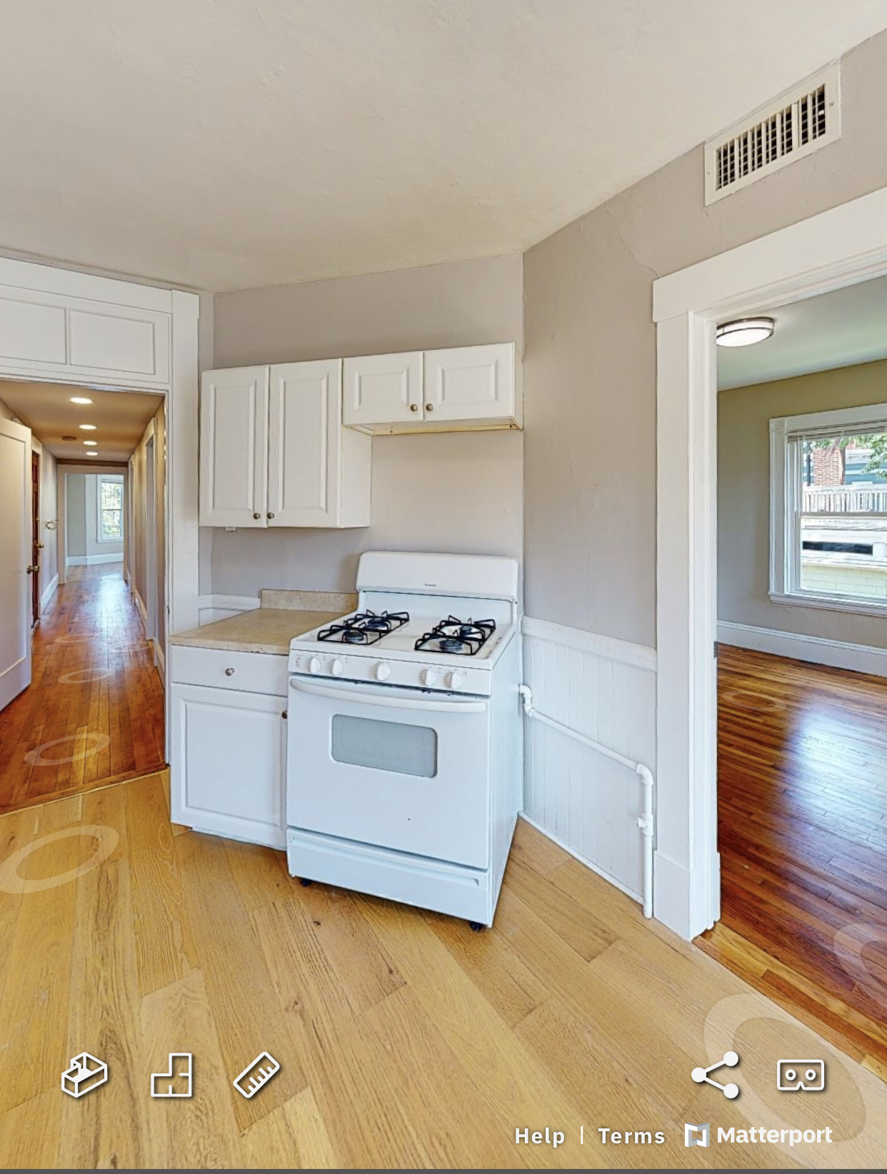 1590 Cambridge St, Mid-Cambridge