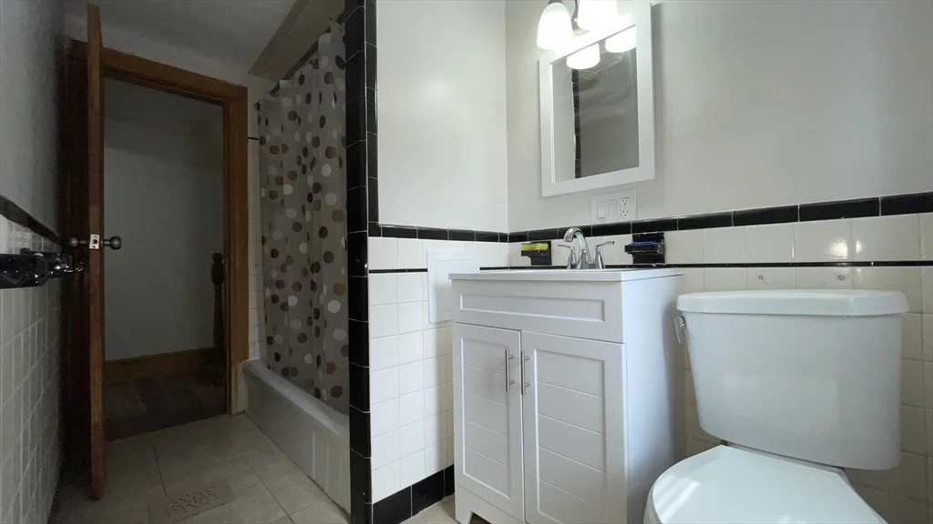 13 Whitman St, Dorchester