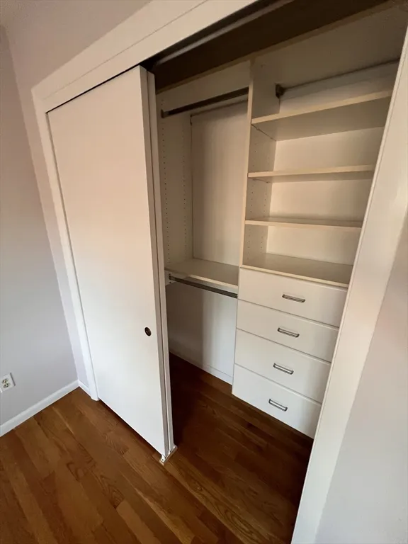 41 Centre St, North Brookline