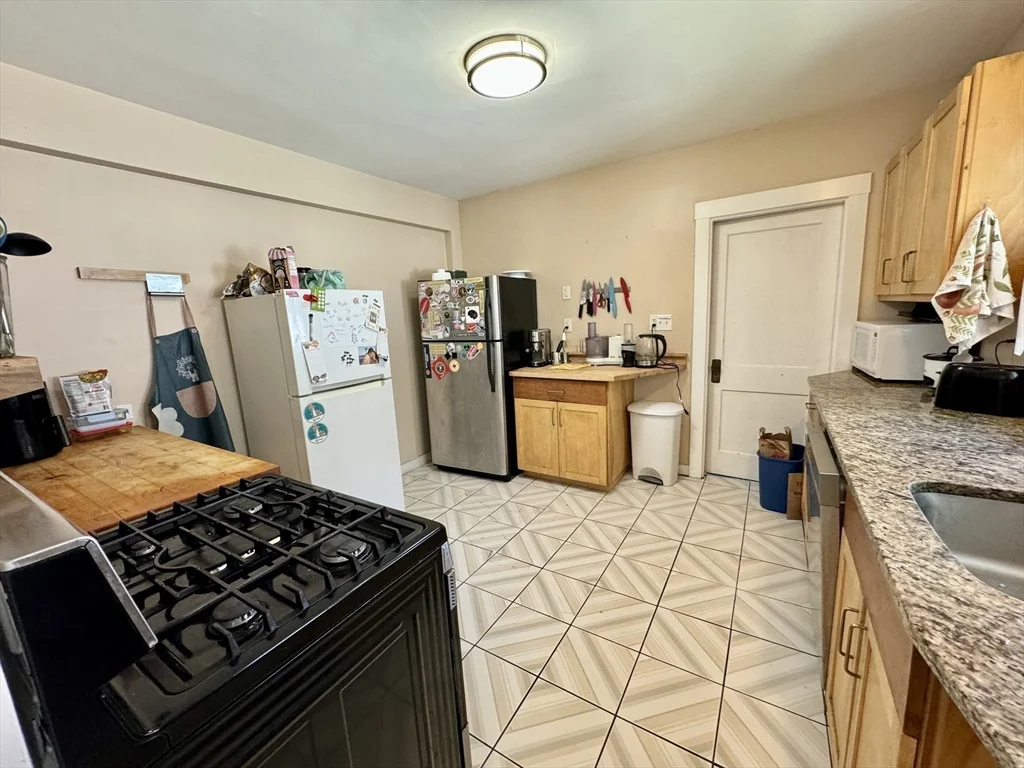 41 Westford St, Allston
