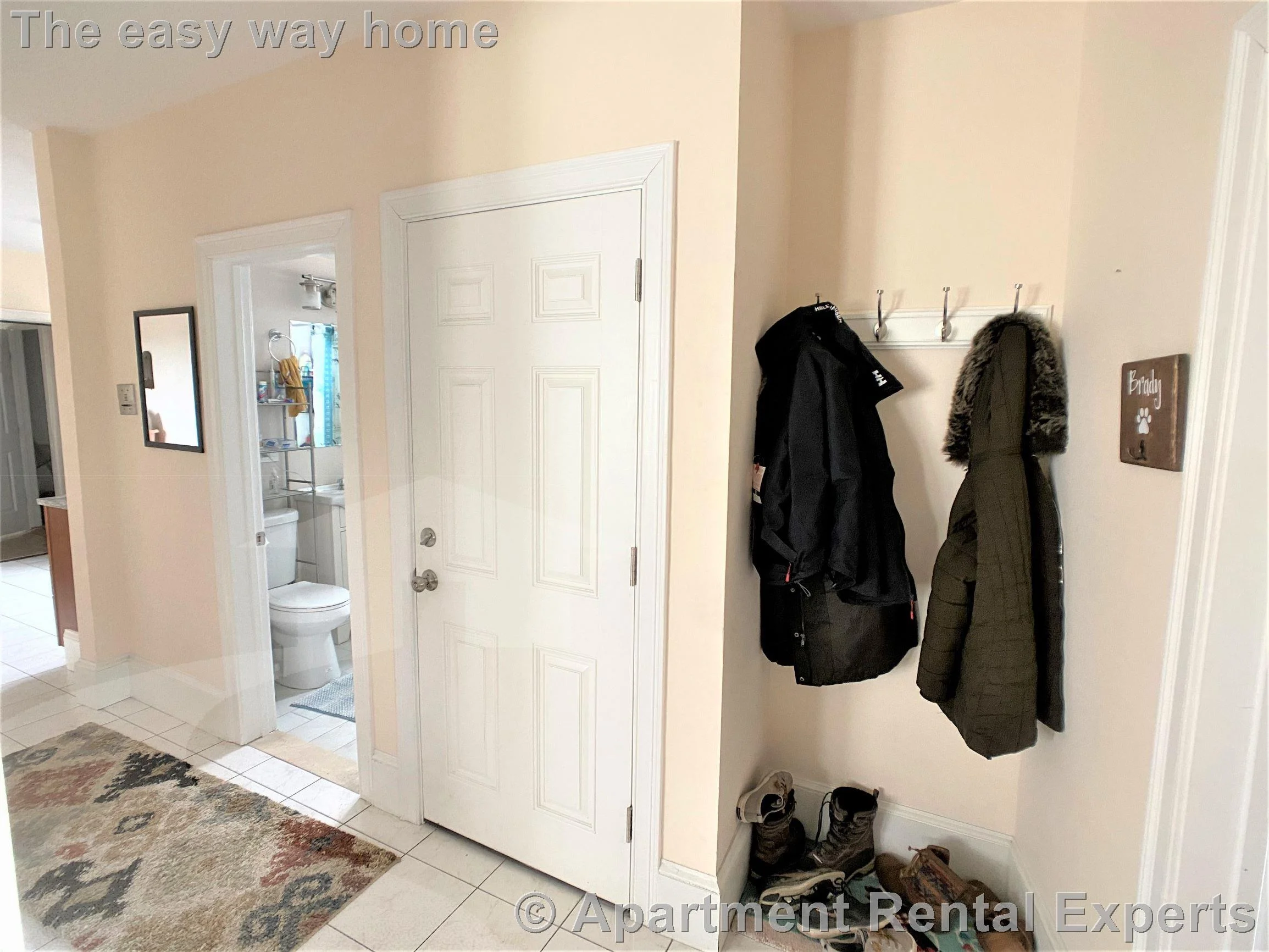 24 Willard Ave, Tufts