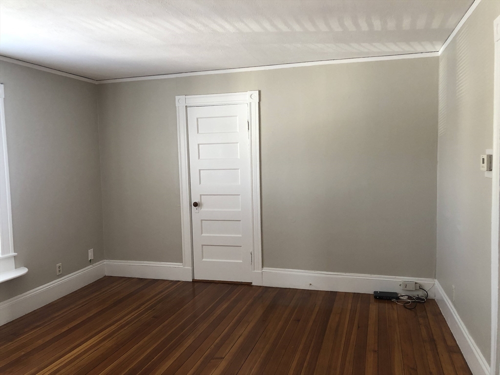 11 Banks St, Waltham