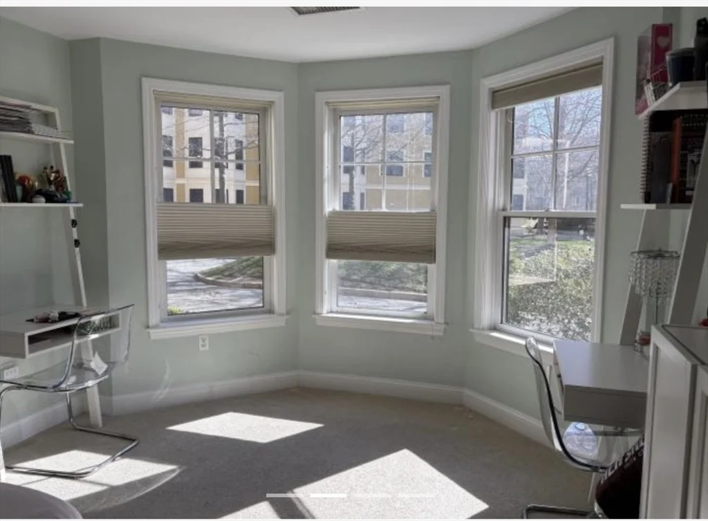 173 Pleasant St, Cambridgeport