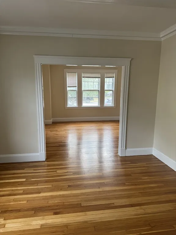 106 Kenoza Ave, Winnekenni Park