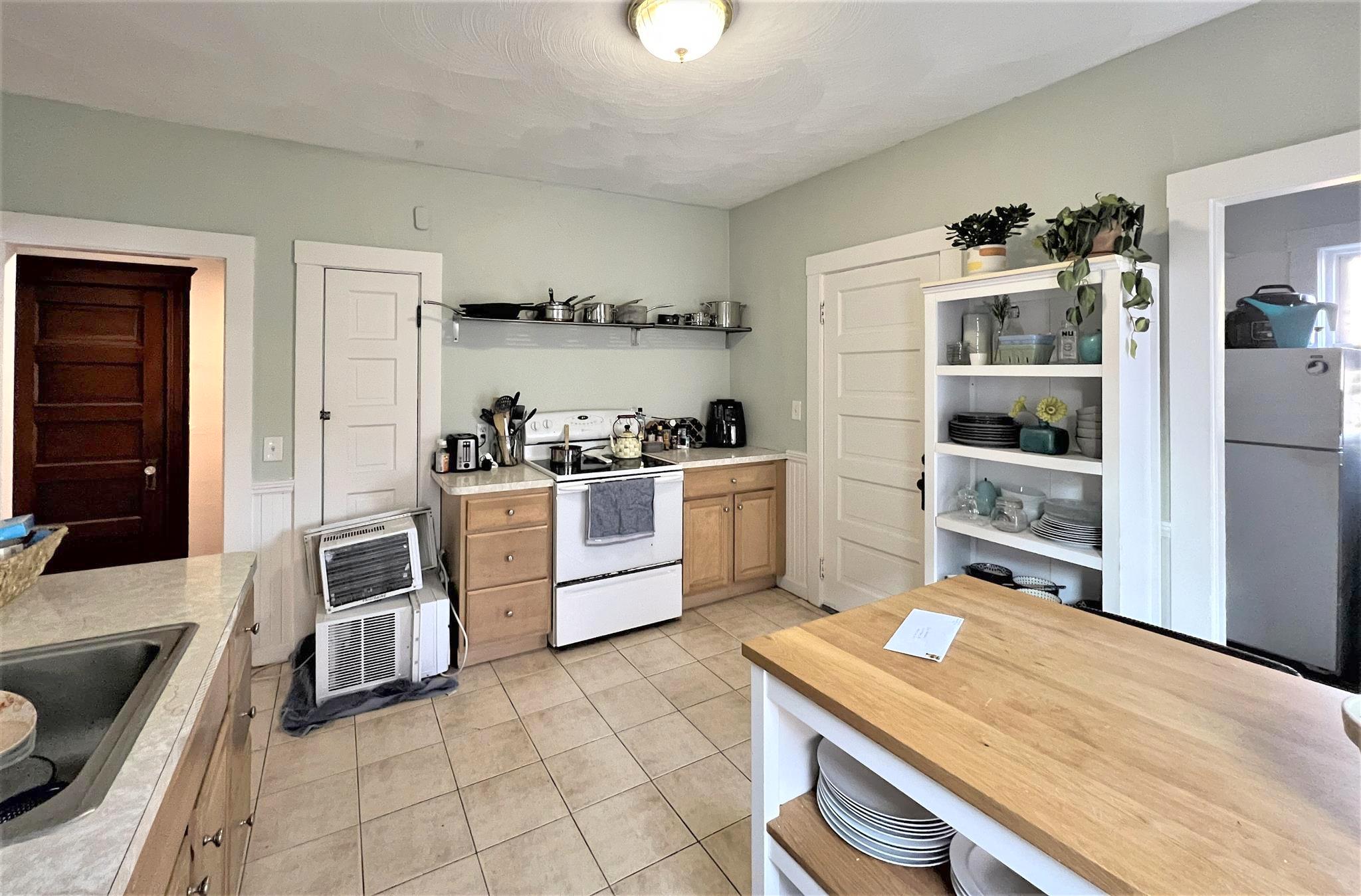 20 Moore St, Teele Square