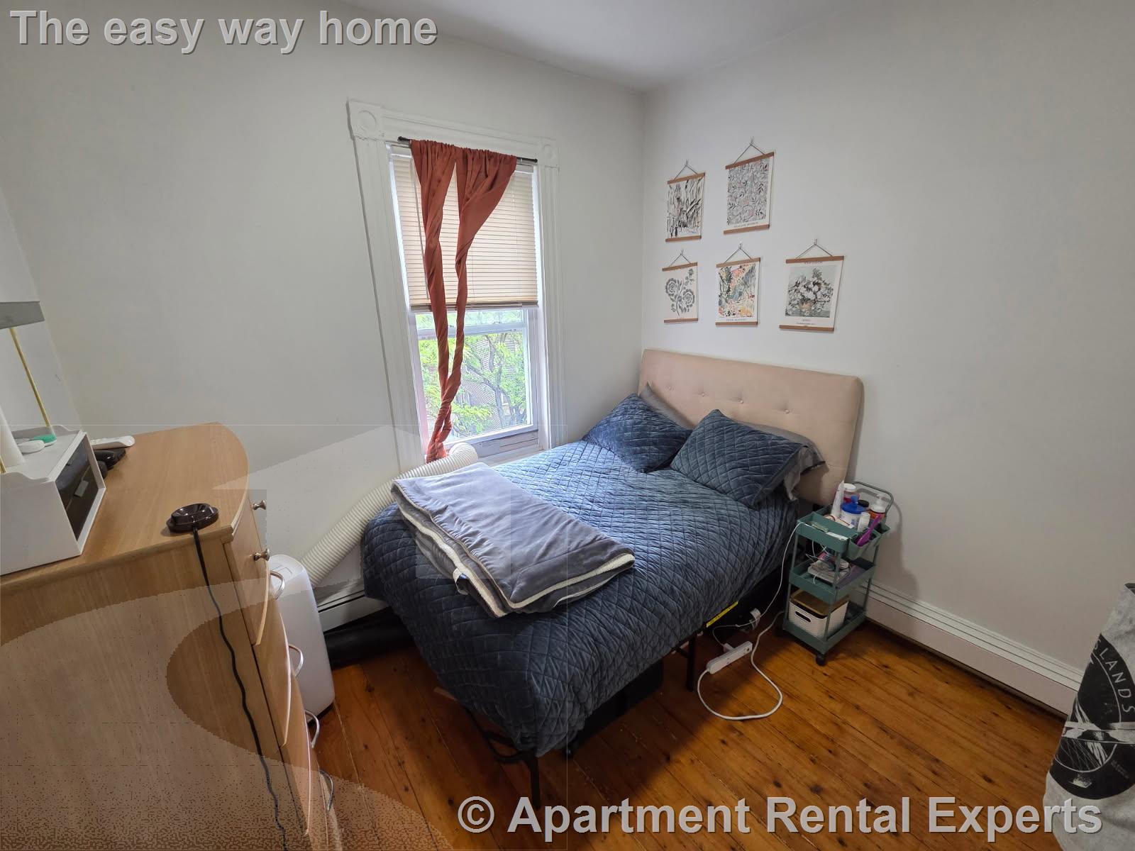 254 Windsor St, Central Square