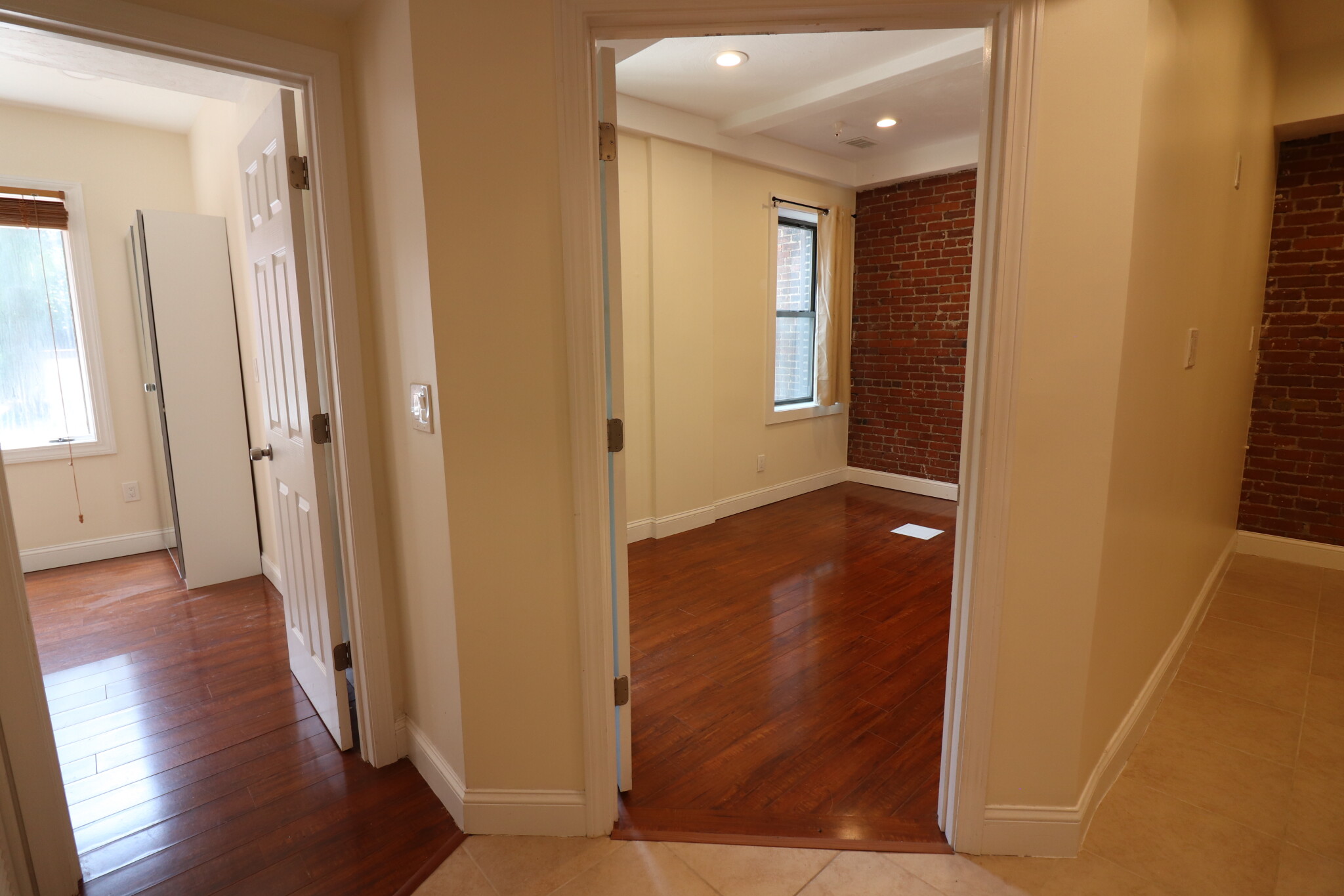 1203 Beacon St, Brookline