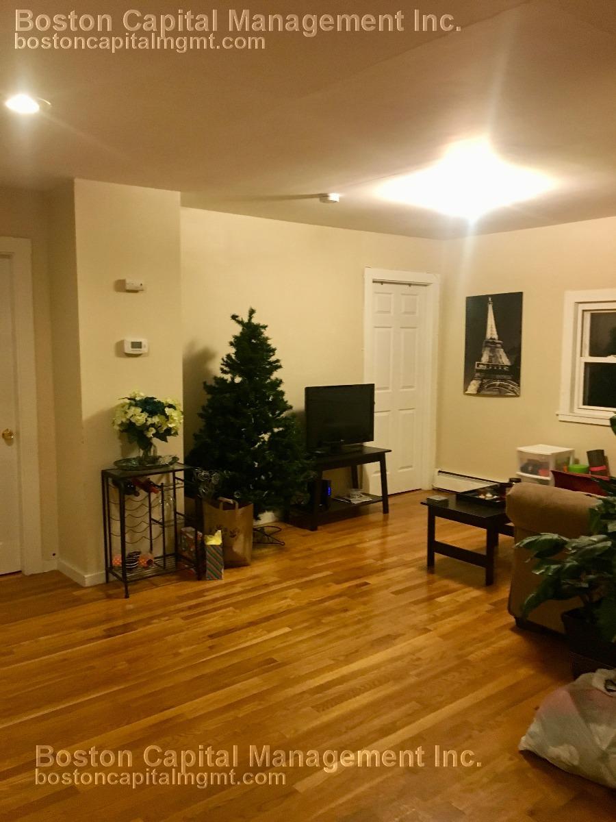 42 Sewall St, Winter Hill