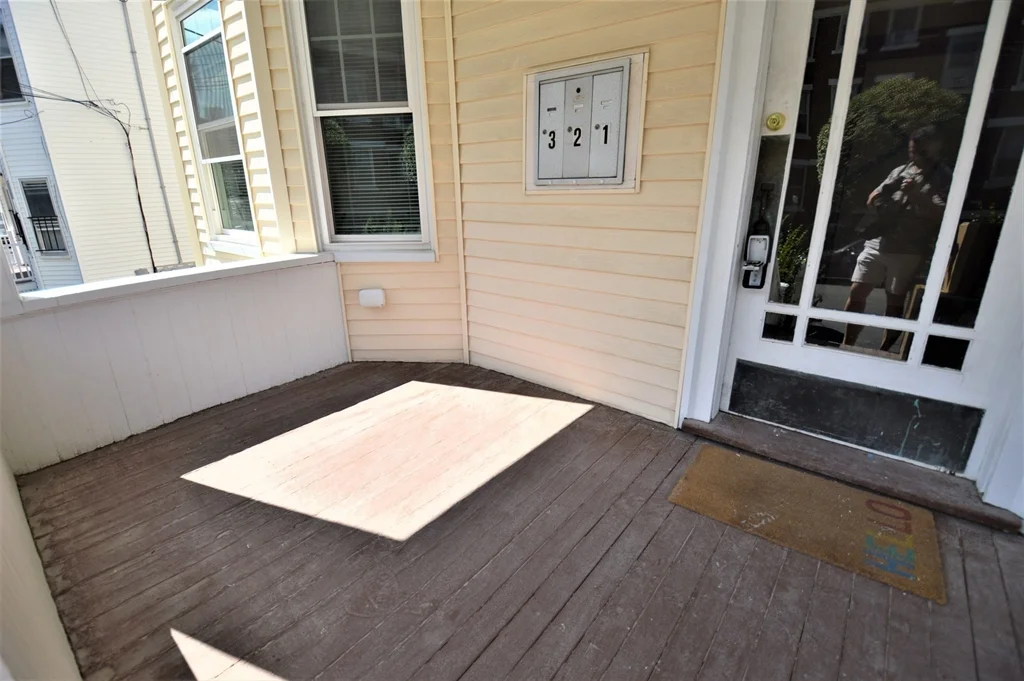 27 Ransom Rd, Brighton