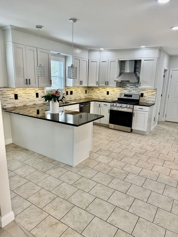 435 Lebanon St, Malden