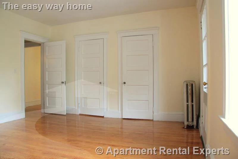 14 Centre St, Central Square