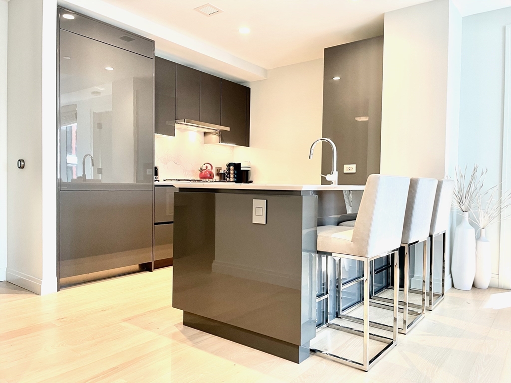 135 Seaport Blvd, Seaport District