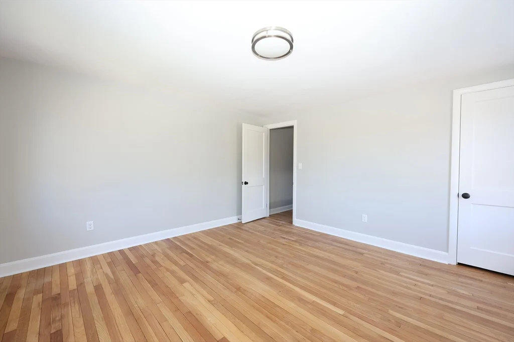 150 Neponset St, Canton