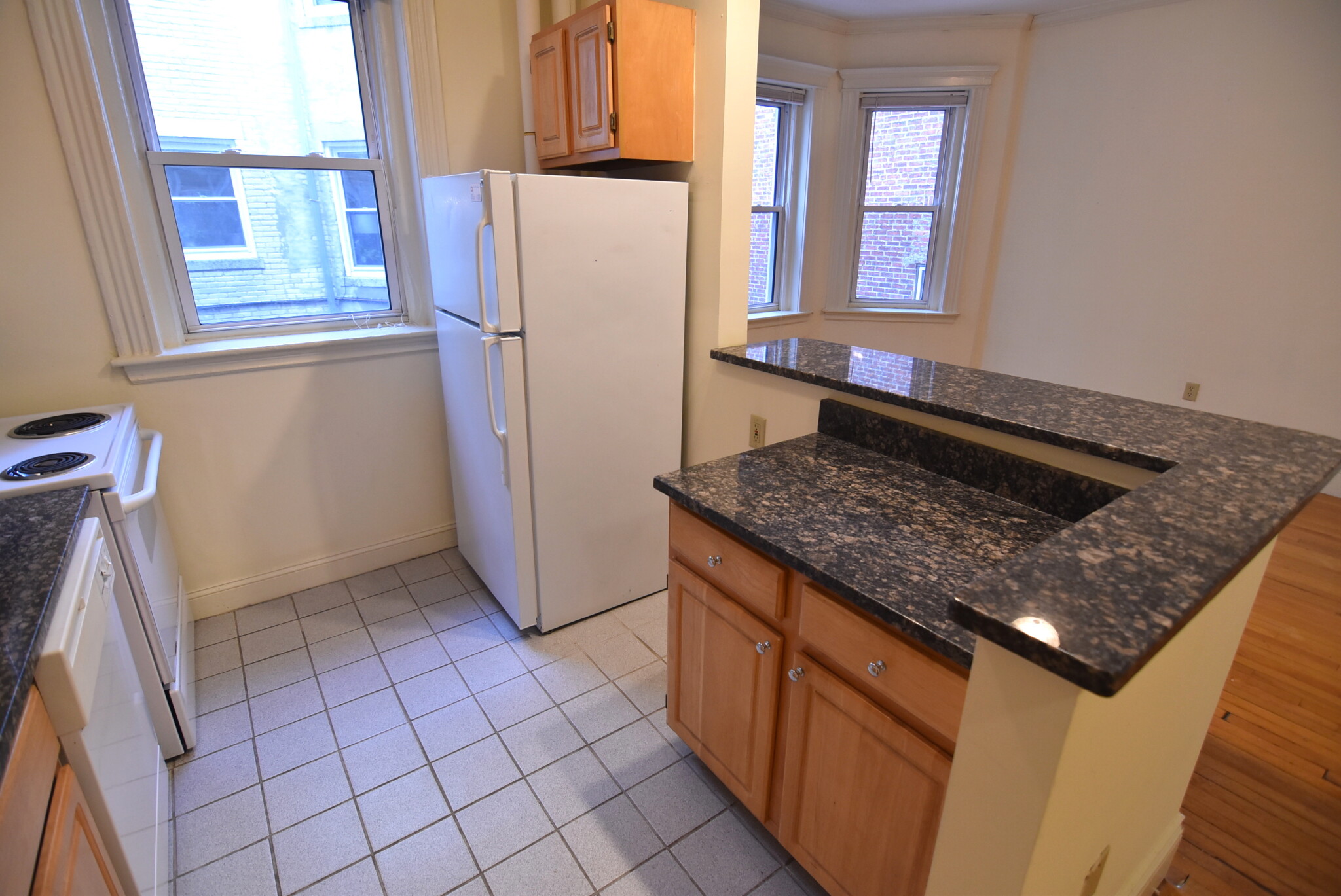 112 Jersey St, Fenway