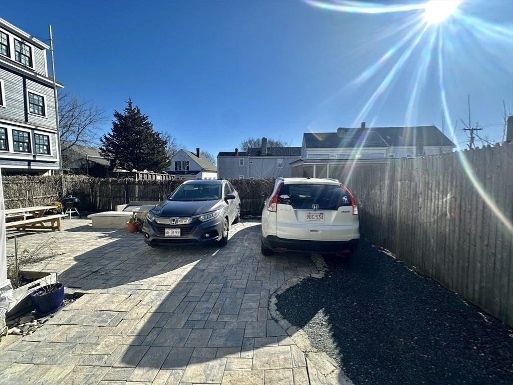 8 Osborne St, Salem