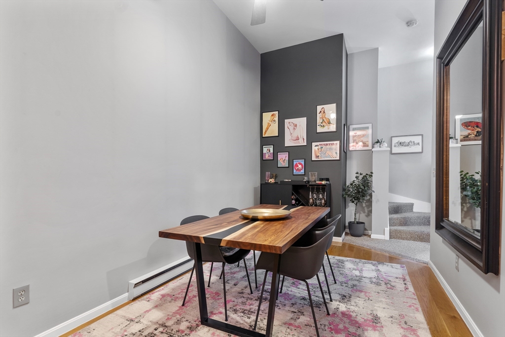 350 W Fourth, South Boston