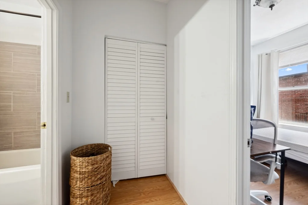 12 Foster St, North End