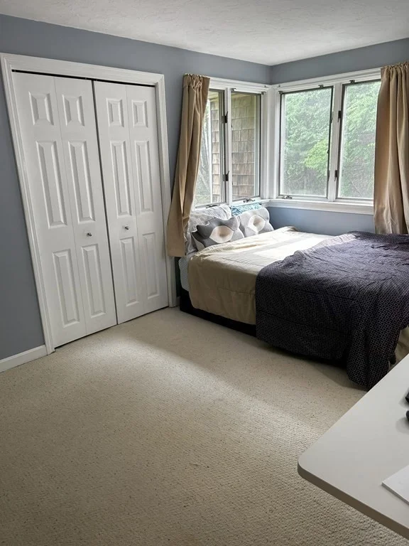 501 Boston Rd, Groton