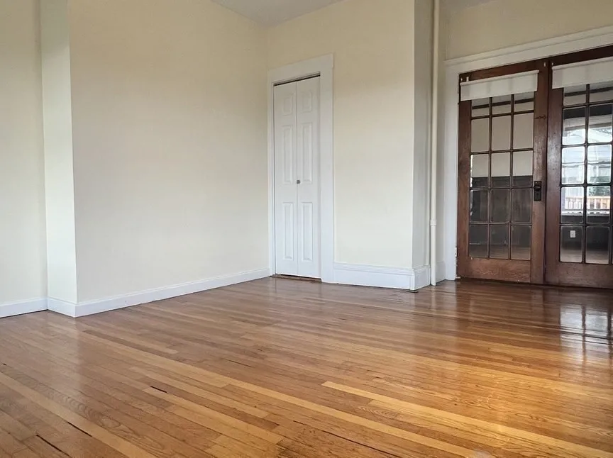 543 Broadway, Magoun Square