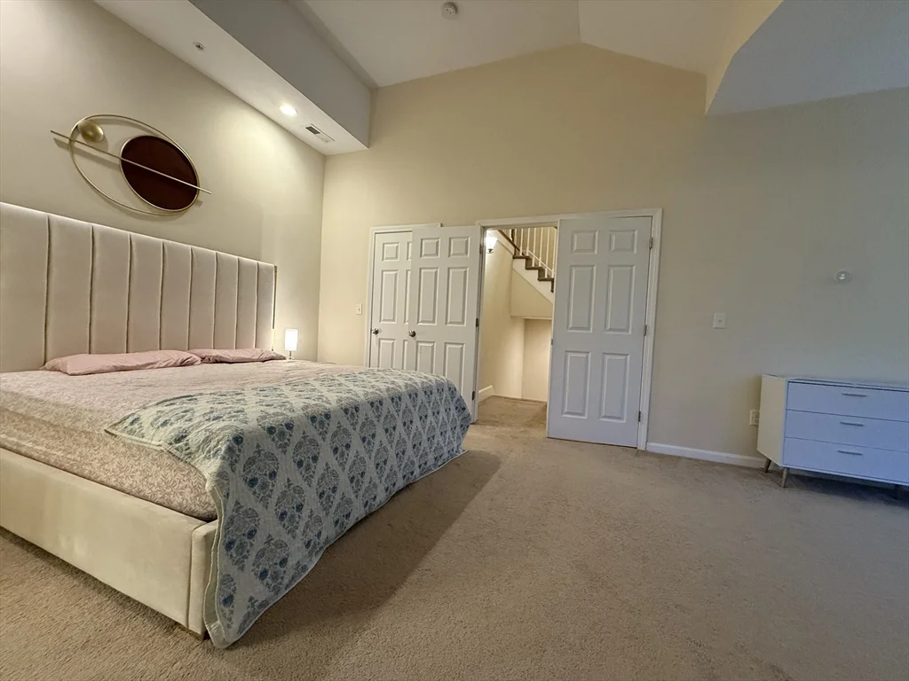 32 John Hancock Dr, Ashland