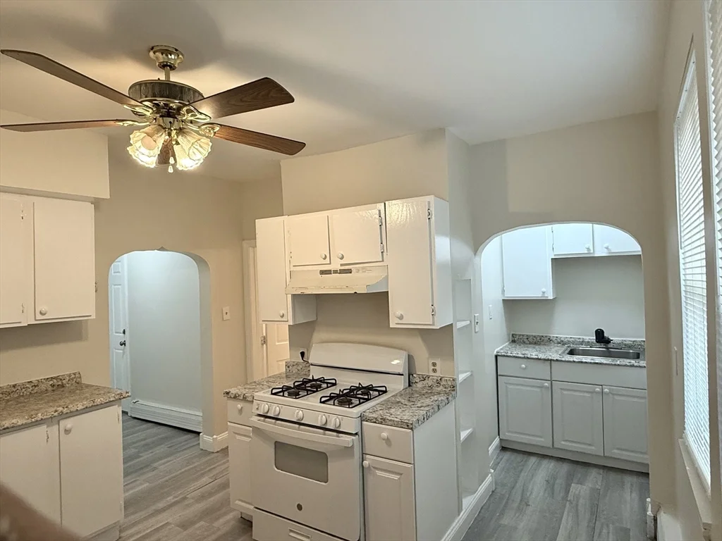 350 Washington Ave, Chelsea