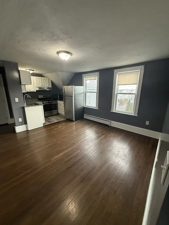 42 Mott St, Fall River