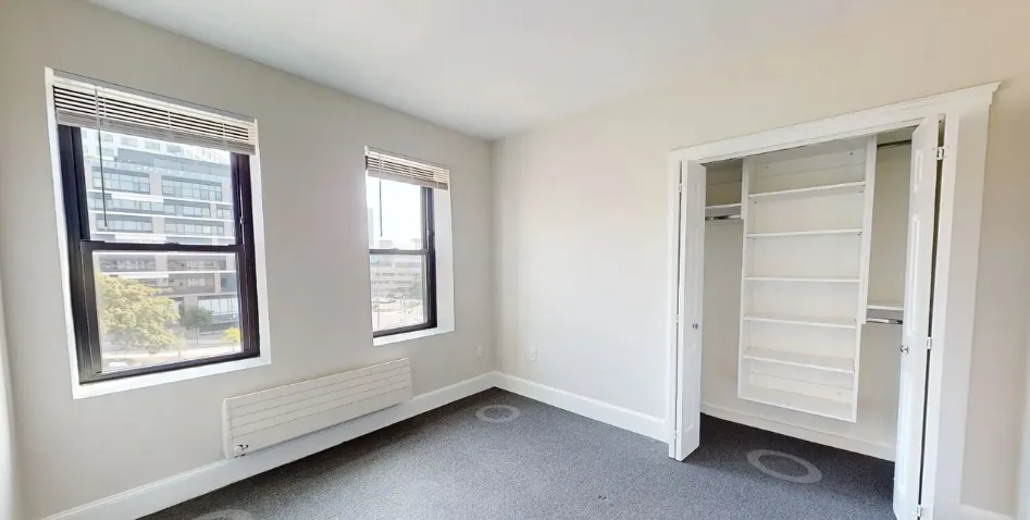 829 Beacon St, Fenway