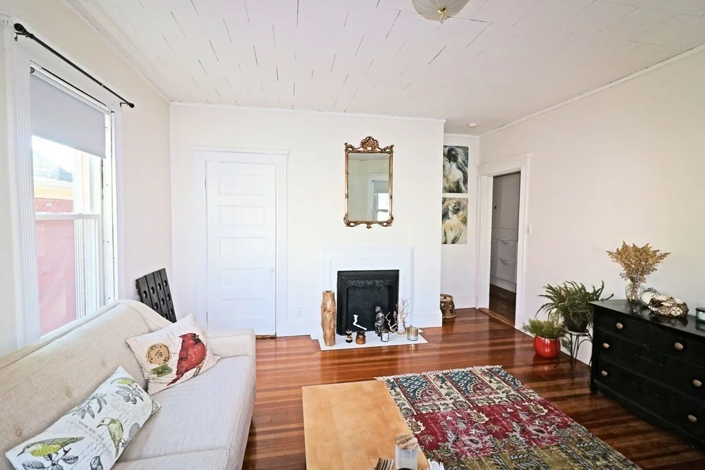 100 Quincy Ave, Winthrop