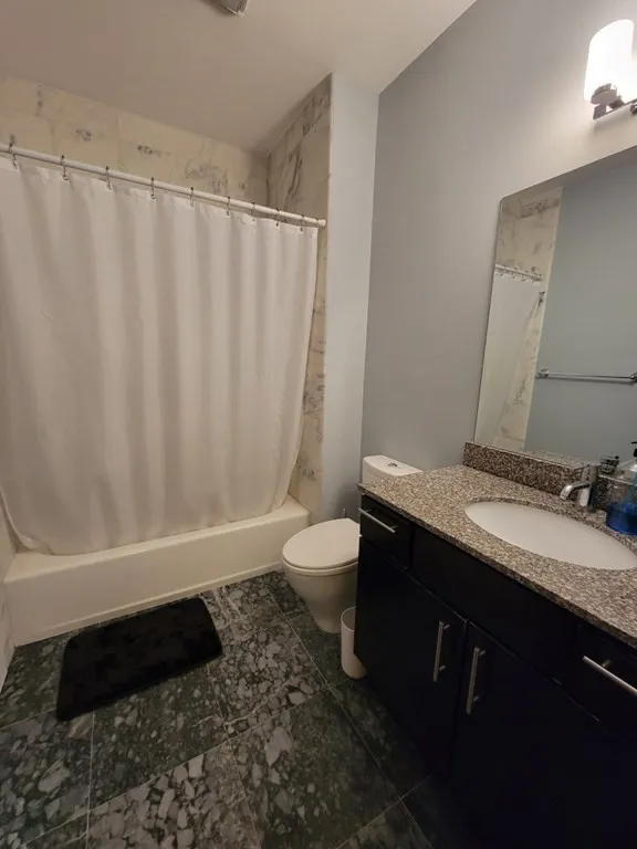 154 West 2nd St, South Boston