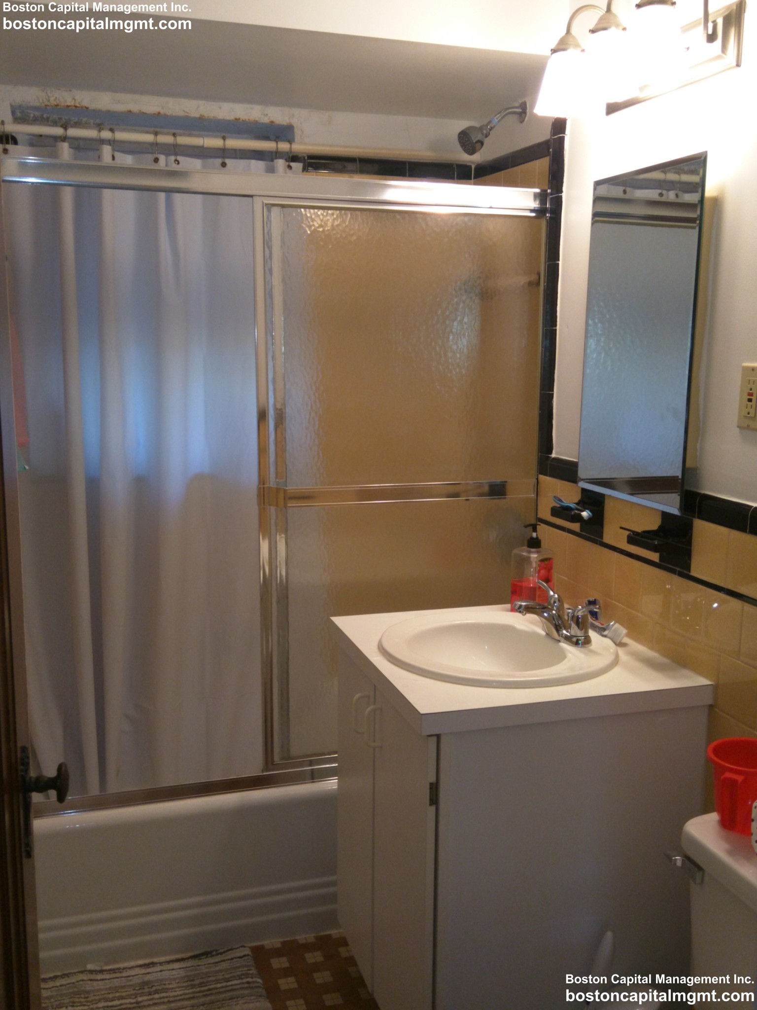 8 Mount Ida St, Newton Corner