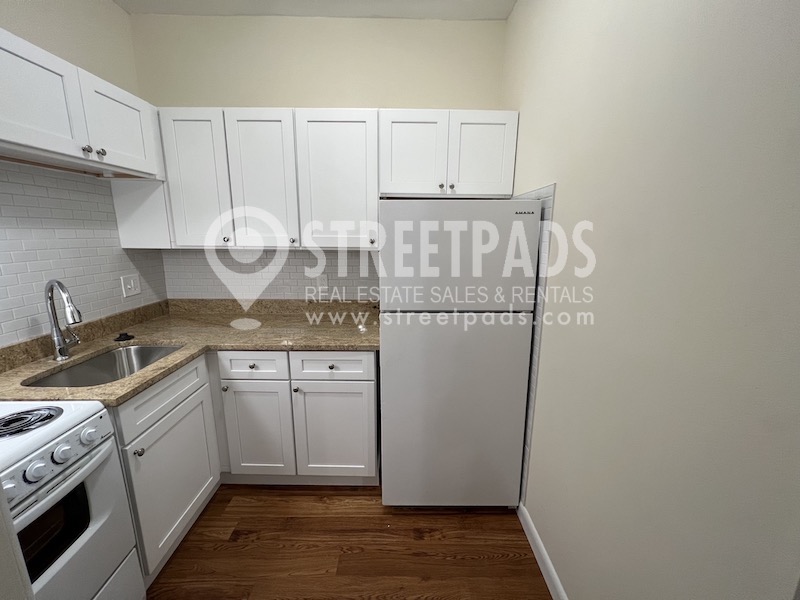 46 South Huntington Ave, Mission Hill