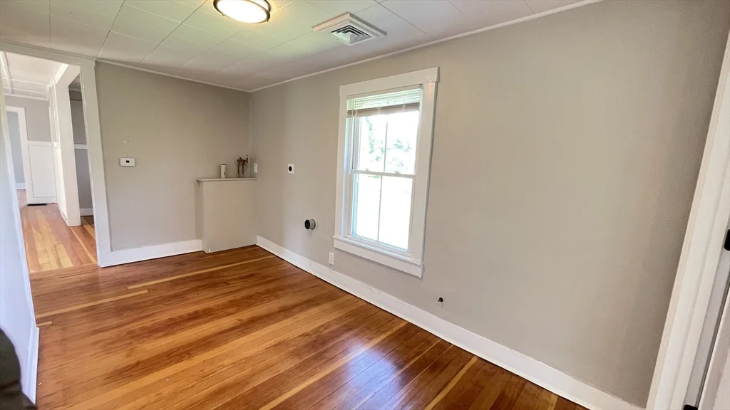 61 Hastings Rd, Southwick