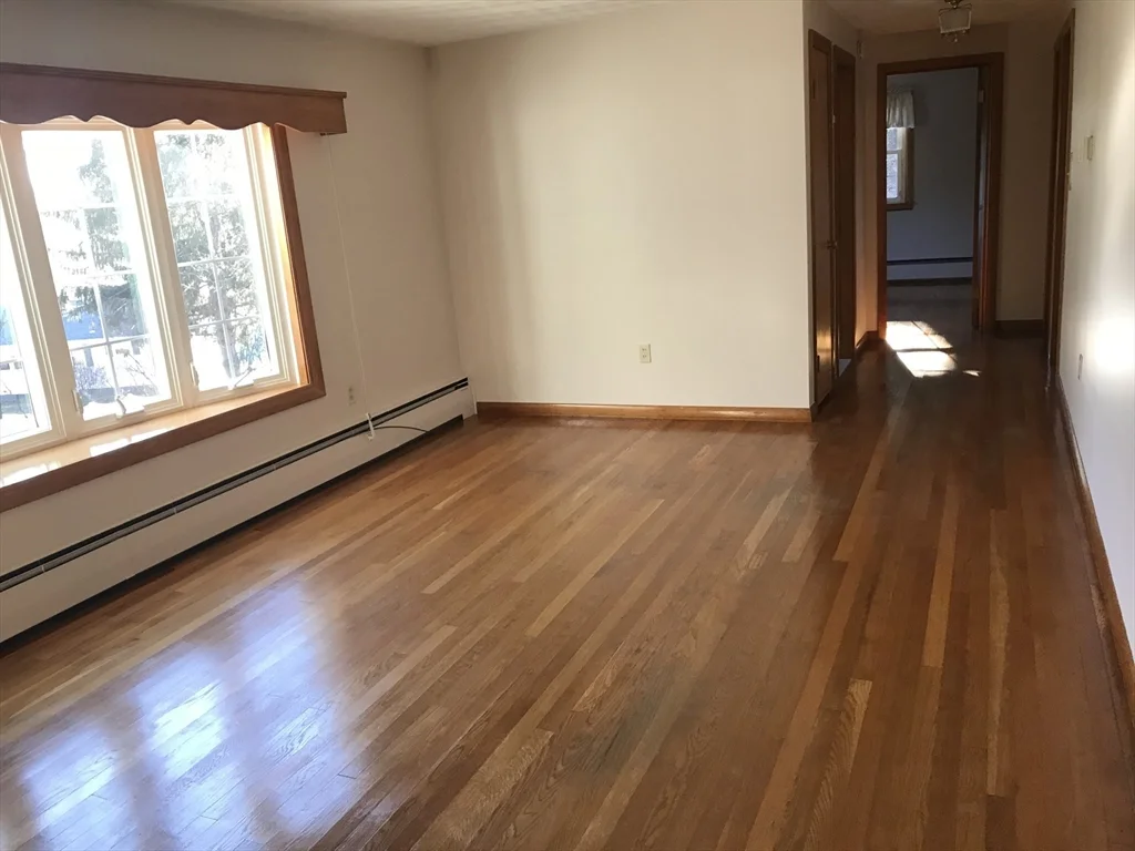 116 Faith Dr, East Brookfield