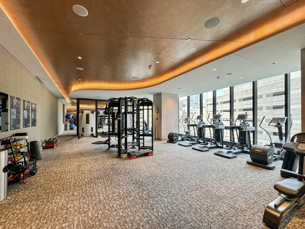 1 Franklin St, Midtown