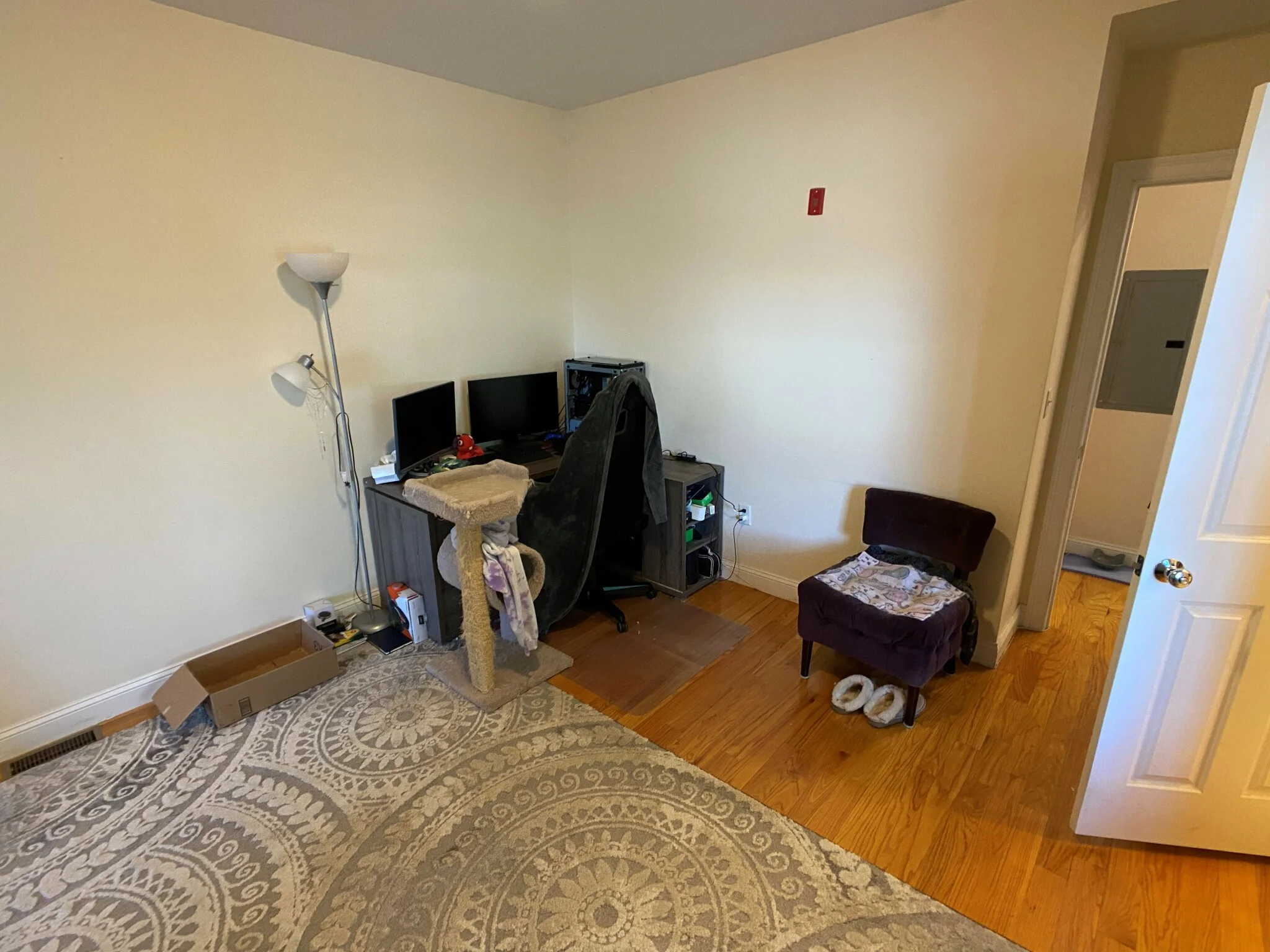 614 Main St, Medford