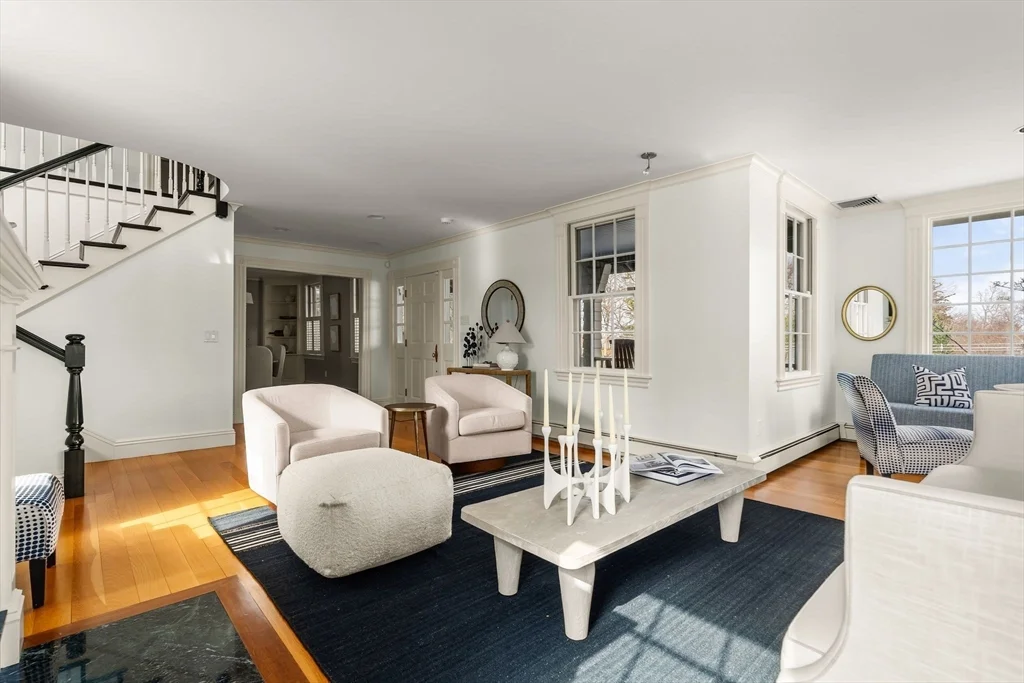 59 Harbor Ave, Marblehead Neck