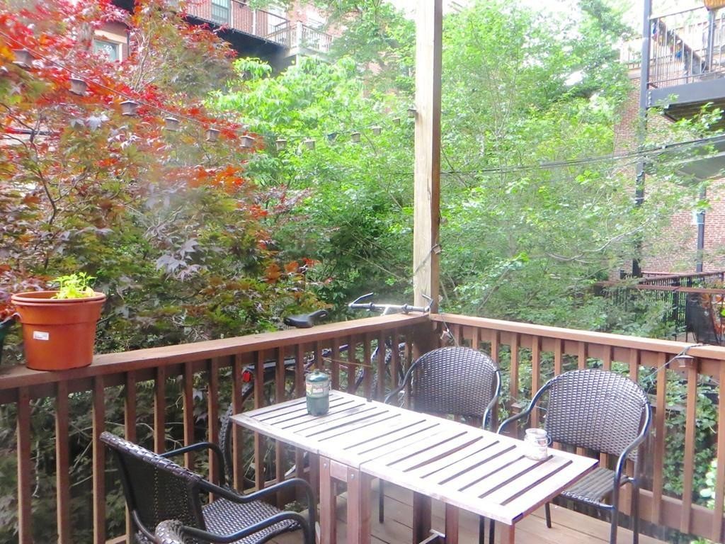 68 Waltham St, Boston