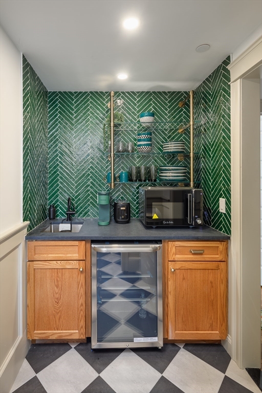 44 Winslow Rd, Brookline